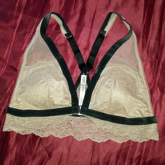 Victoria's Secret bralette - Picture 4 of 8